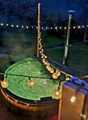 Kuća za odmor Malia sa Spa Hot Tub Jacuzzijem - Nice and Cozy - Free tickets to all City attractions